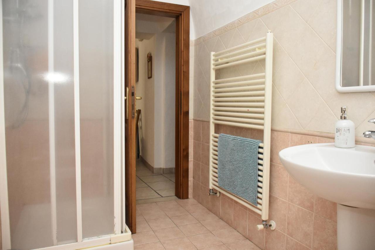 Casa Vacanze E Brevi Periodi Alla Porta Etrusca La Panchina Al Sole Volterra Exterior photo
