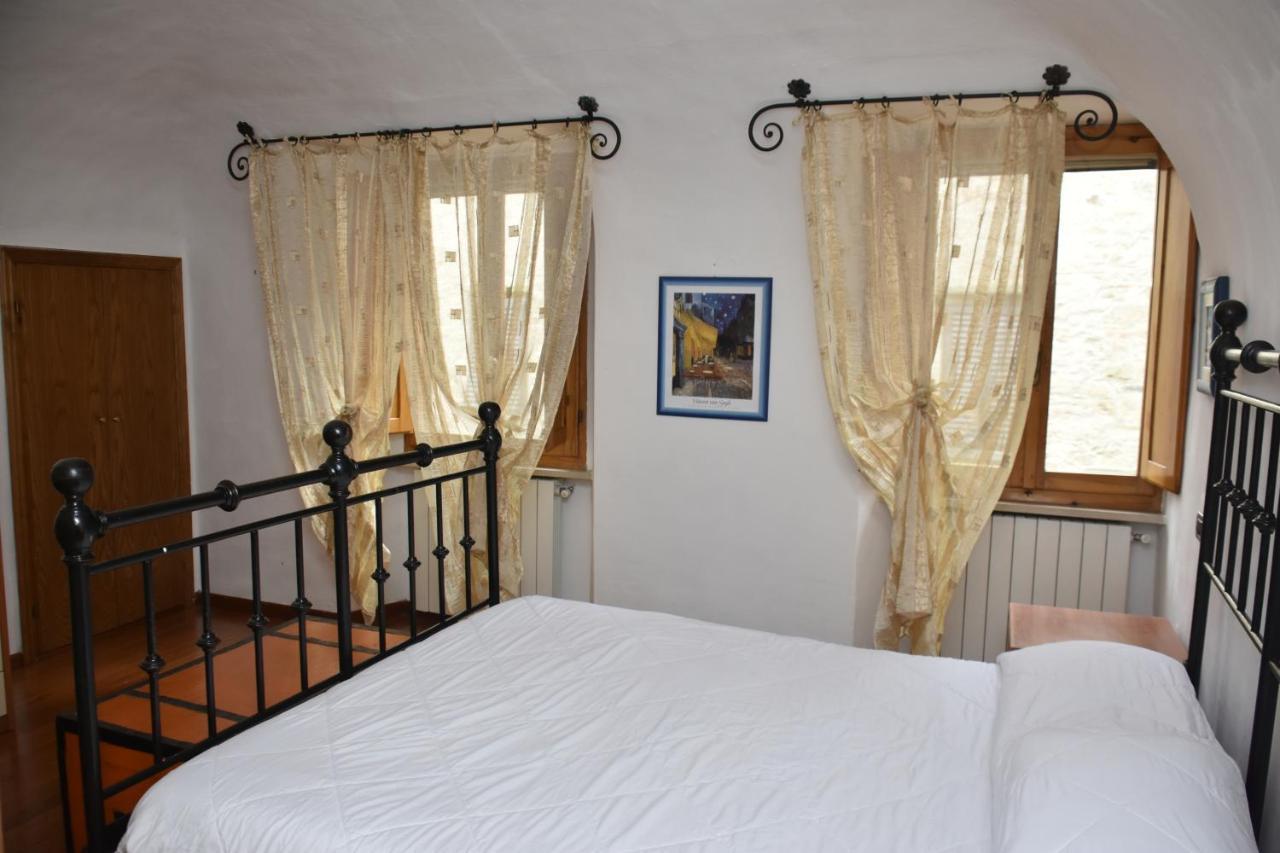 Casa Vacanze E Brevi Periodi Alla Porta Etrusca La Panchina Al Sole Volterra Exterior photo